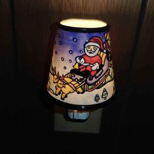 Sorelle Fine Porcelain Santa Claus & Reindeer Christmas Night Light